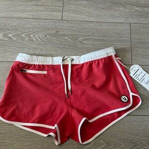 Vuori Tavi Short (Melon) NEW with tags